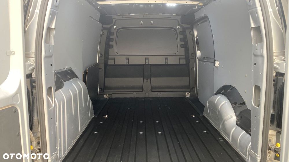 Volkswagen Caddy - 13