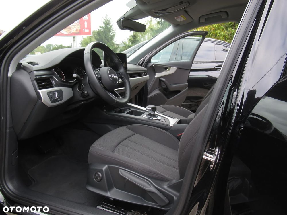 Audi A4 - 5