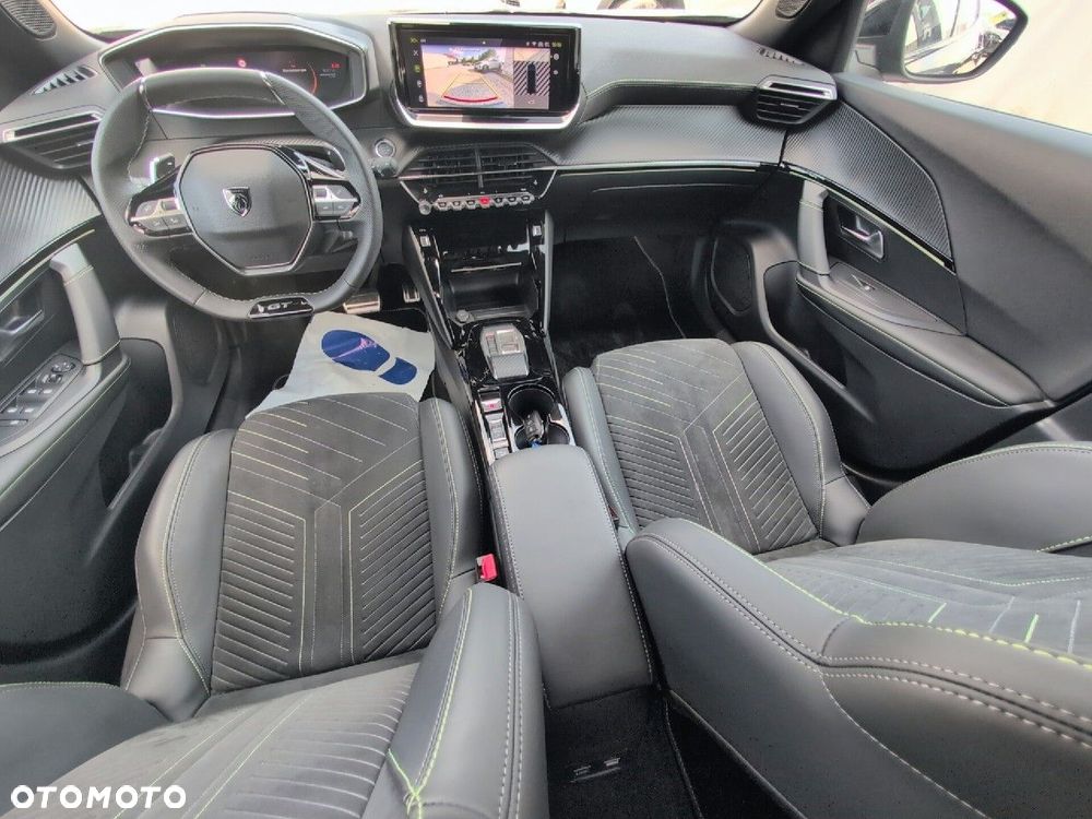 Peugeot 2008 - 10