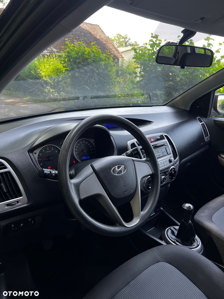 Hyundai i20 1.25 Style - 11