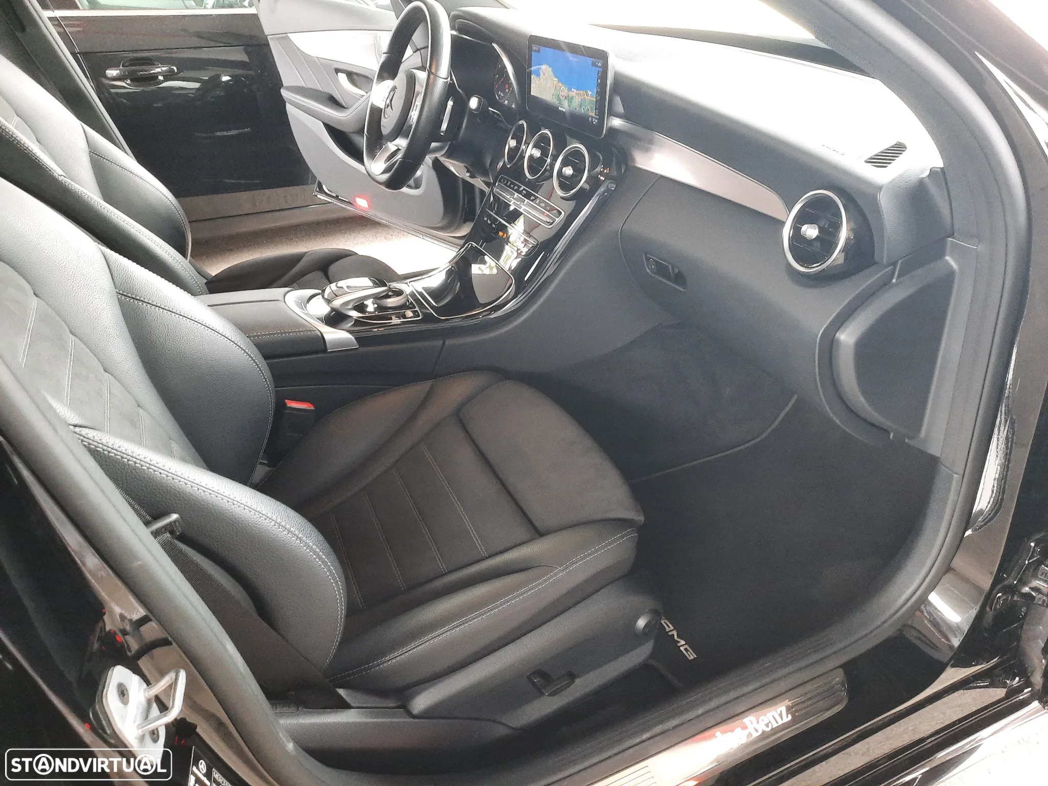 Mercedes-Benz C 300 e AMG Line - 47