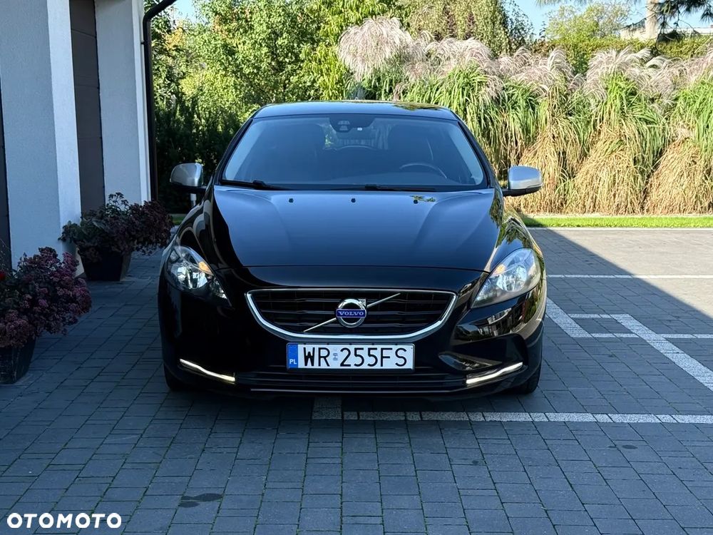 Volvo V40 D2 Momentum - 12