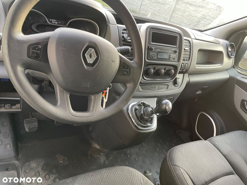 Renault Trafic - 13