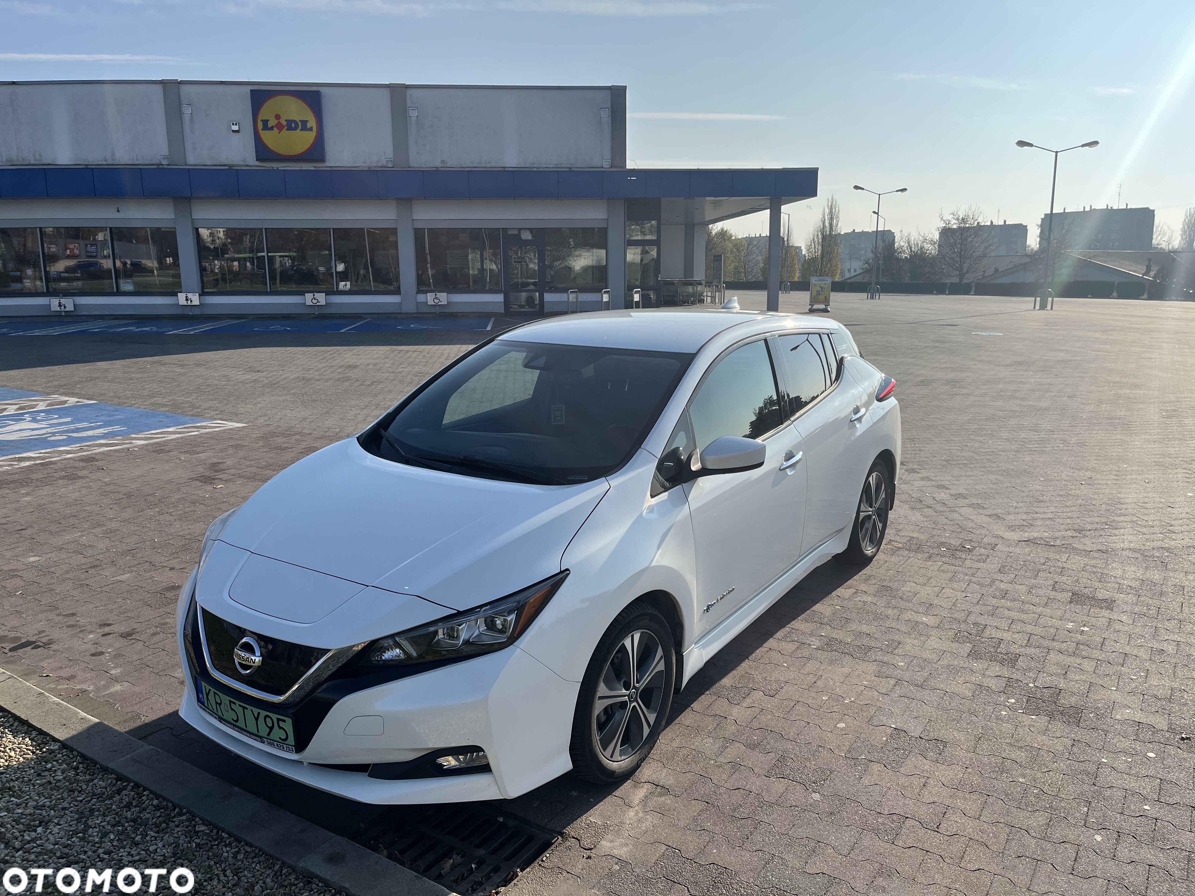 Nissan Leaf 39 kWh - 1