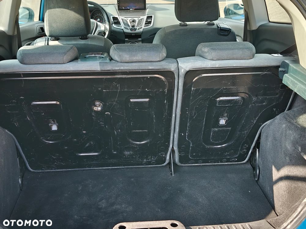 Ford Fusion 1.25 Ambiente - 17