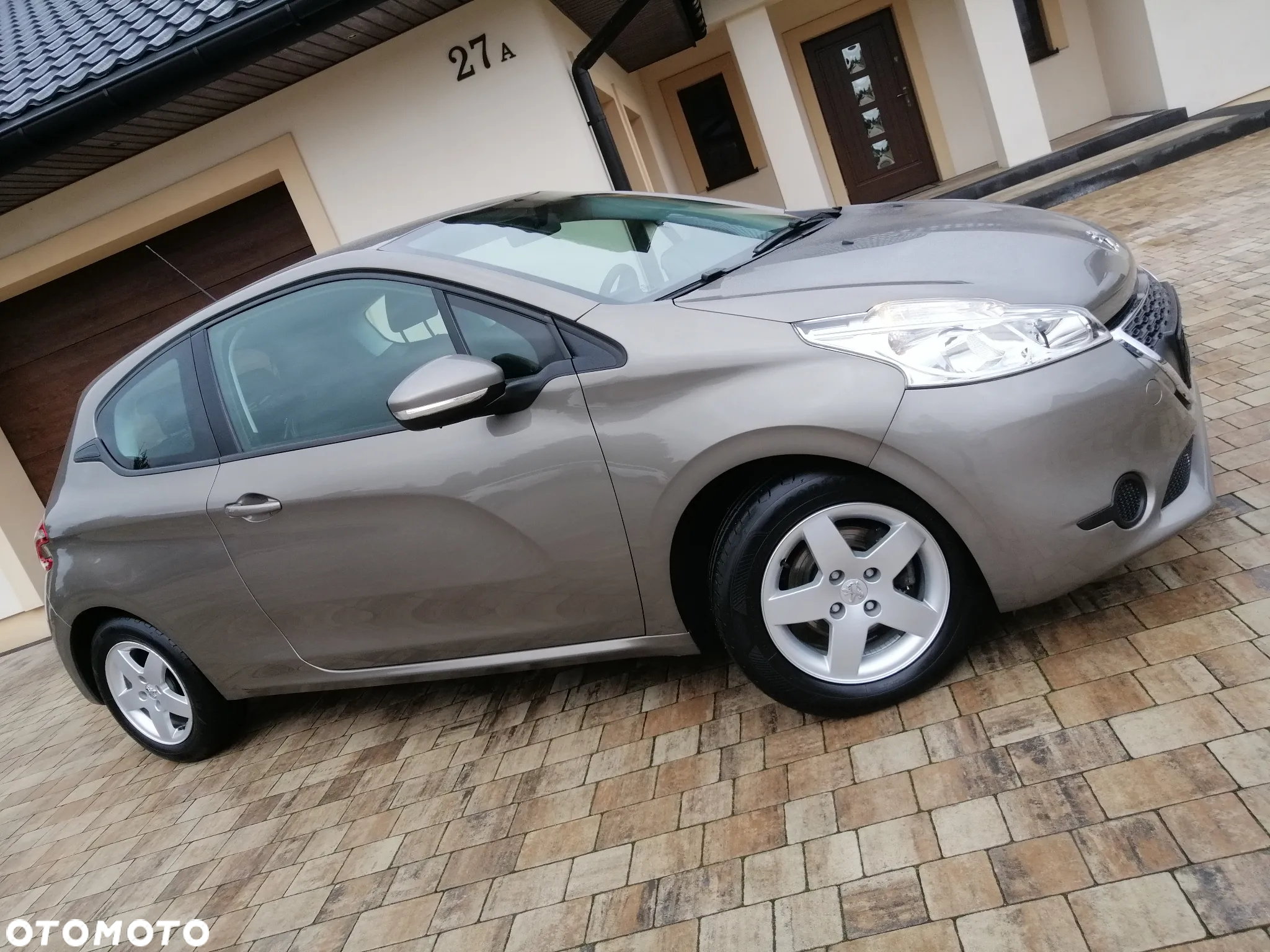 Opel Corsa 1.4 16V Active - 3