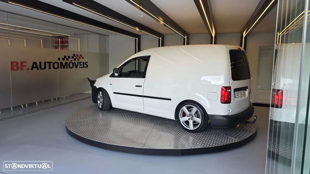 VW Caddy 1.6 tdi (c/extras gti) - 3