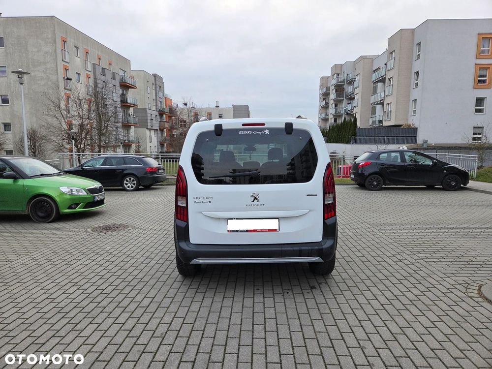 Peugeot Rifter 1.2 PureTech GT Line S&S - 6