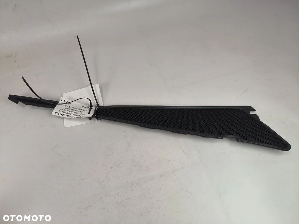 Osłony boczne tunelu środkowego  99155321700  99155321800  Porsche Boxtser 718  2017r. - 8