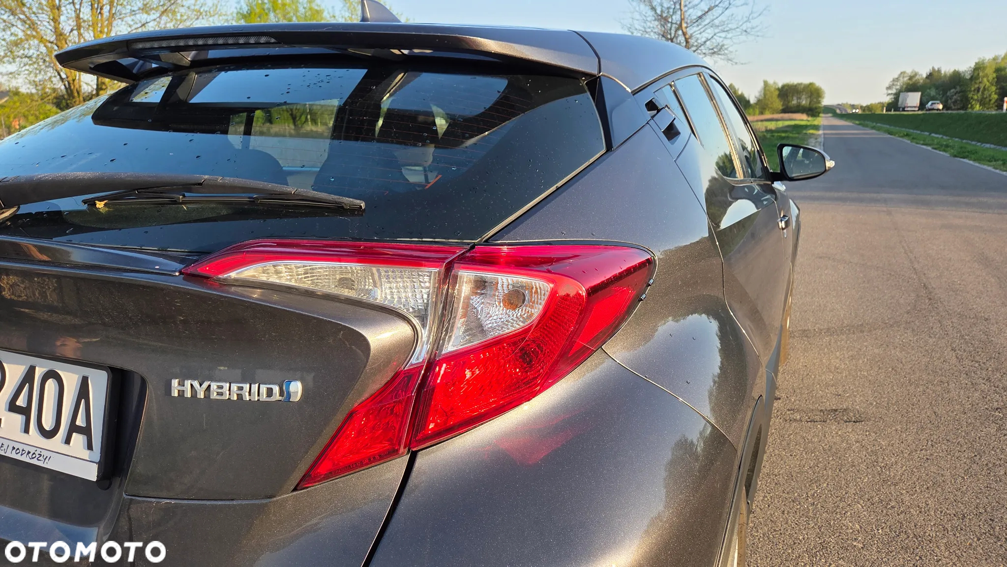 Toyota C-HR - 10