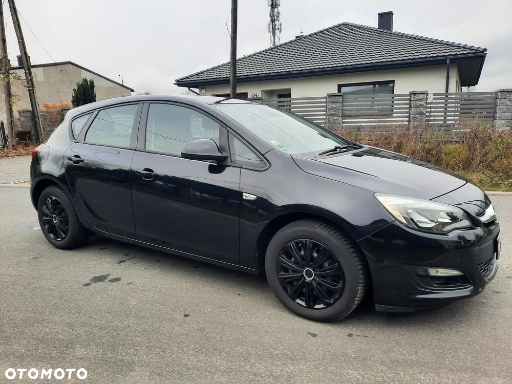 Opel Astra 1.4 Turbo 150 Jahre - 5