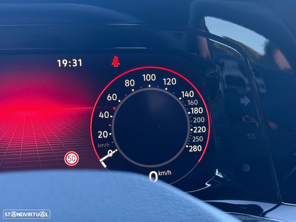 VW Golf 2.0 TDI GTD DSG - 31