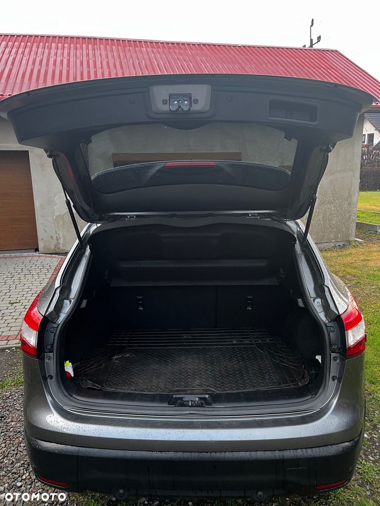 Nissan Qashqai 1.2 DIG-T Tekna EU6 - 11