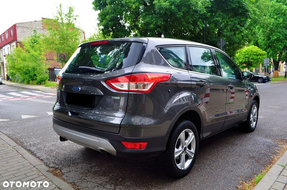 Ford Kuga - 5