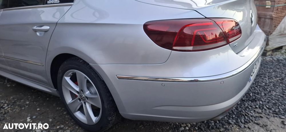 Volkswagen Passat CC - 20