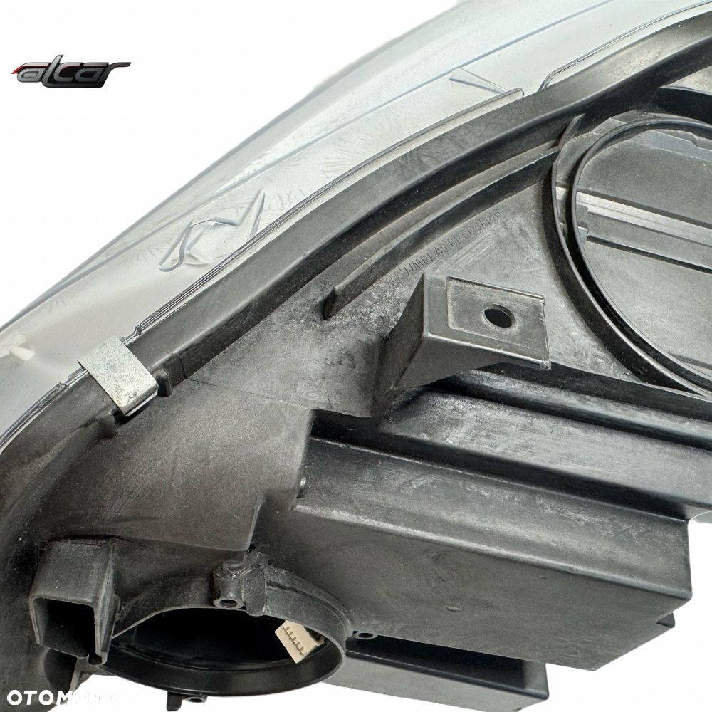 REFLEKTOR LAMPA PRAWA PRZÓD FULL LED BMW F45 F46 0 301 290 232 13 - 6