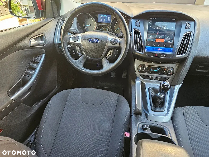 Ford Focus 1.6 EcoBoost Titanium - 21