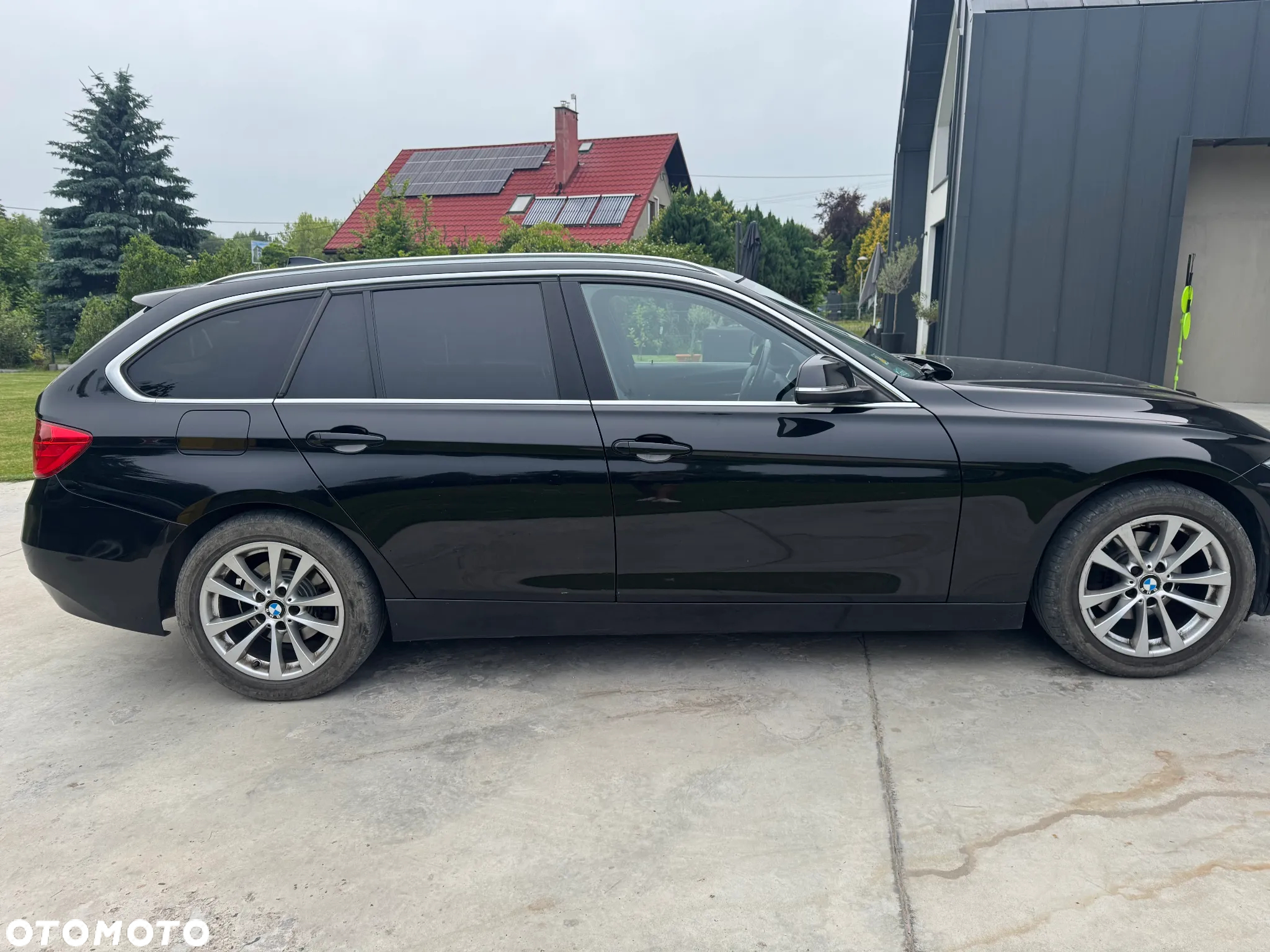 BMW Seria 3 318d DPF Touring - 3