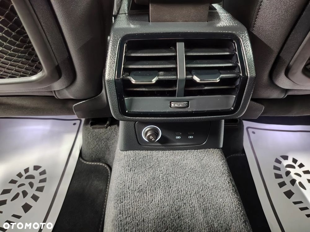 Audi Q3 Sportback 40 TDI quattro S line - 25