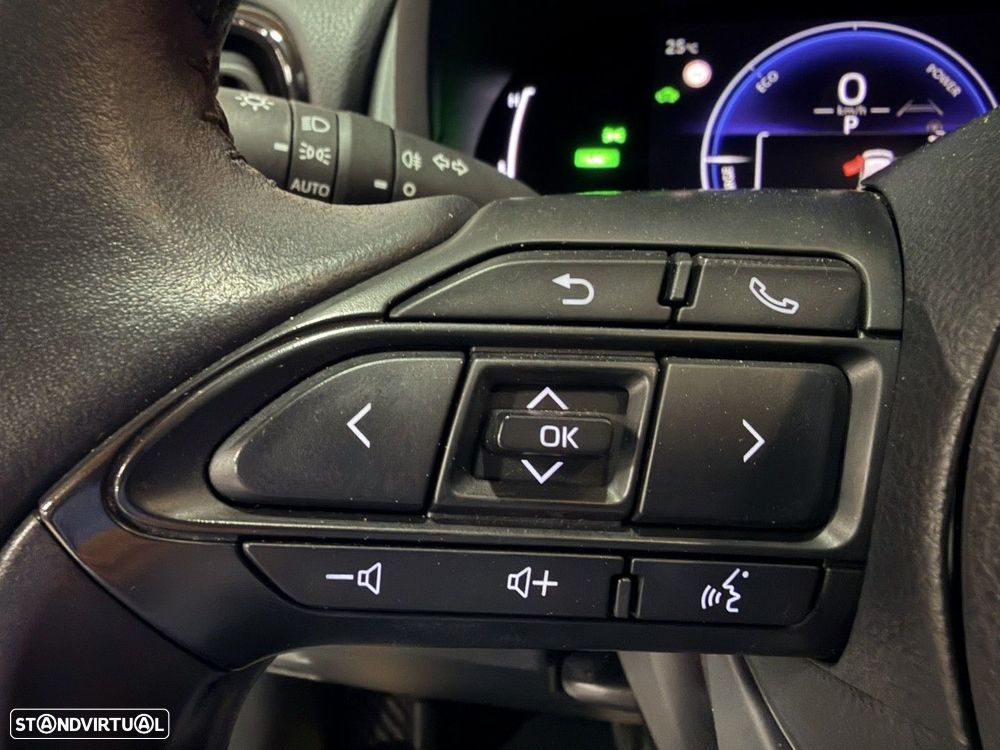 Toyota Yaris Cross 1.5 HDF Comfort Plus - 13