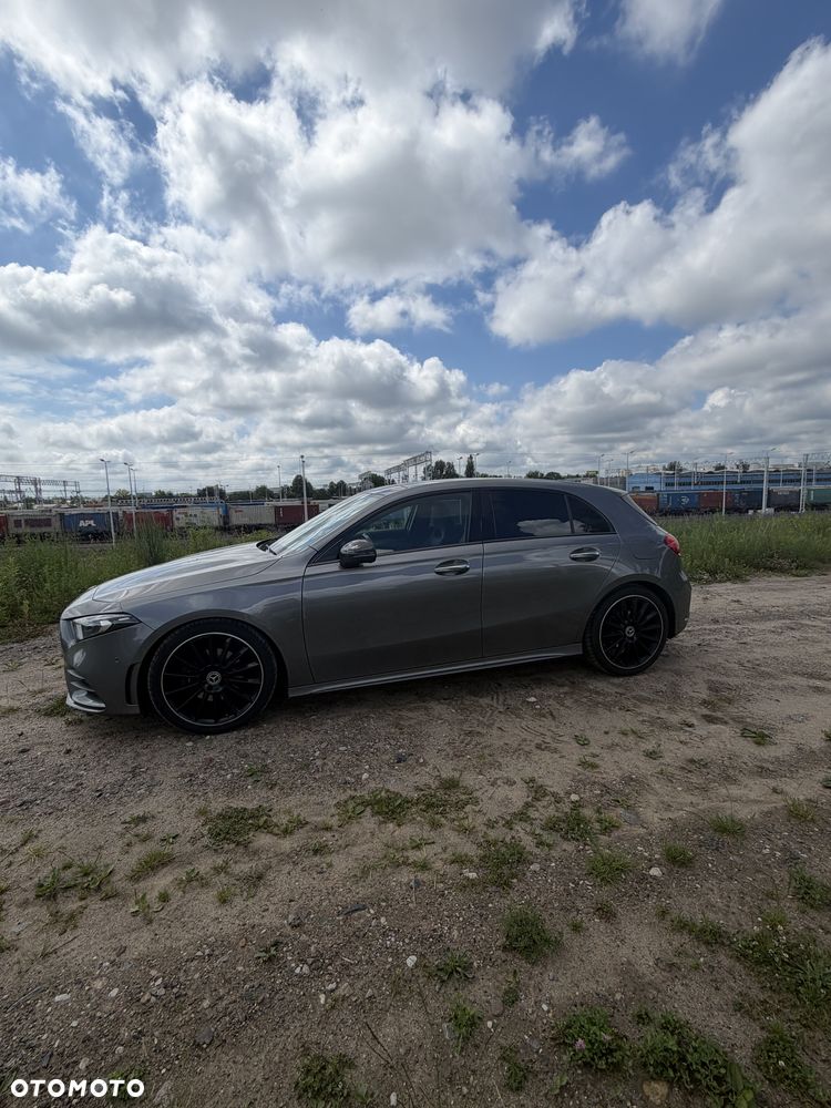 Mercedes-Benz Klasa A 180 d AMG Line 7G-DCT - 3