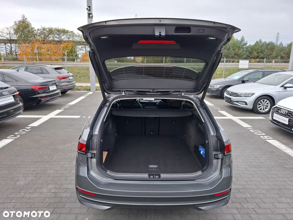 Volkswagen Passat 2.0 TDI SCR Business Plus DSG - 9