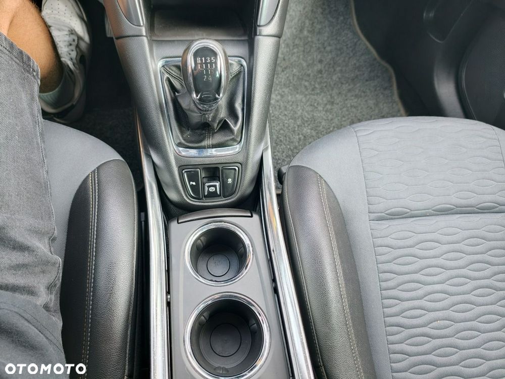 Opel Zafira - 34
