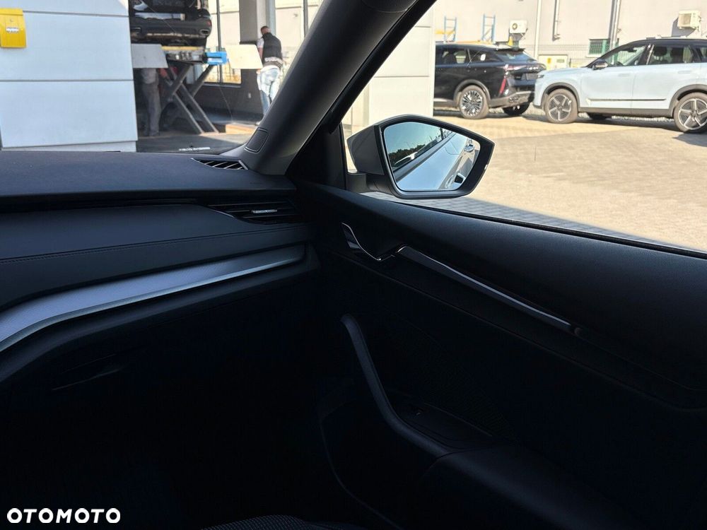 Skoda Octavia 1.5 TSI e-Tec Ambition DSG - 11