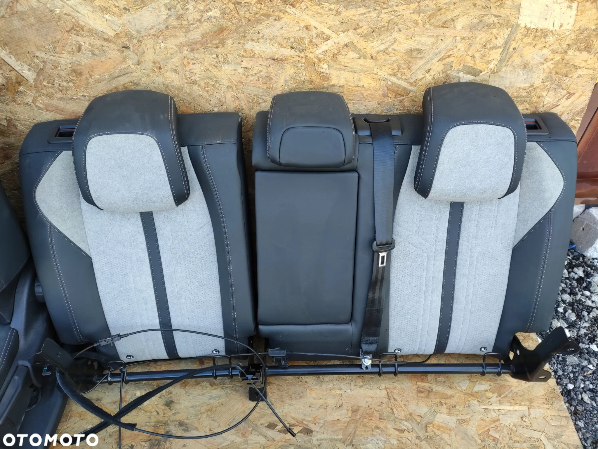 FOTELE KANAPY PEUGEOT 3008 II GT - 4