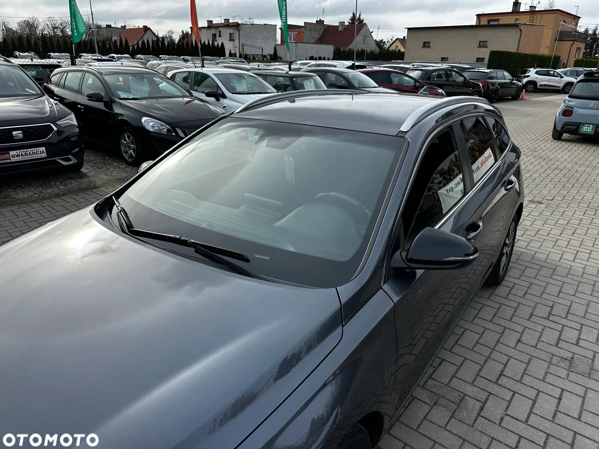 Hyundai i30 - 32