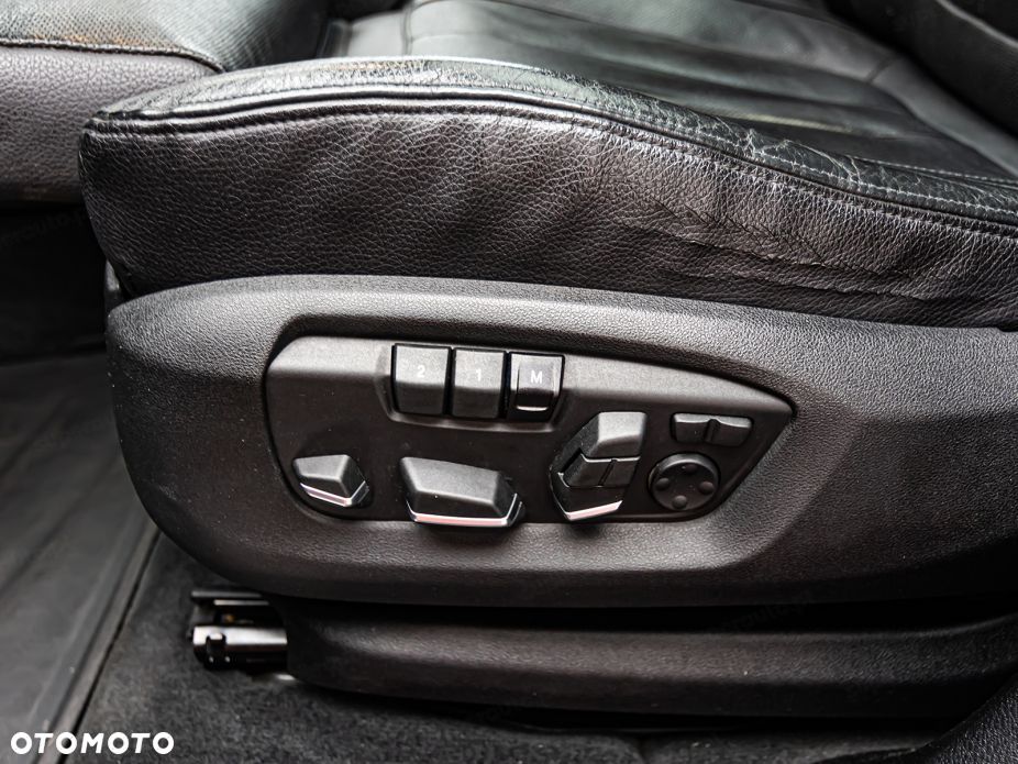 BMW X5 xDrive40d - 15