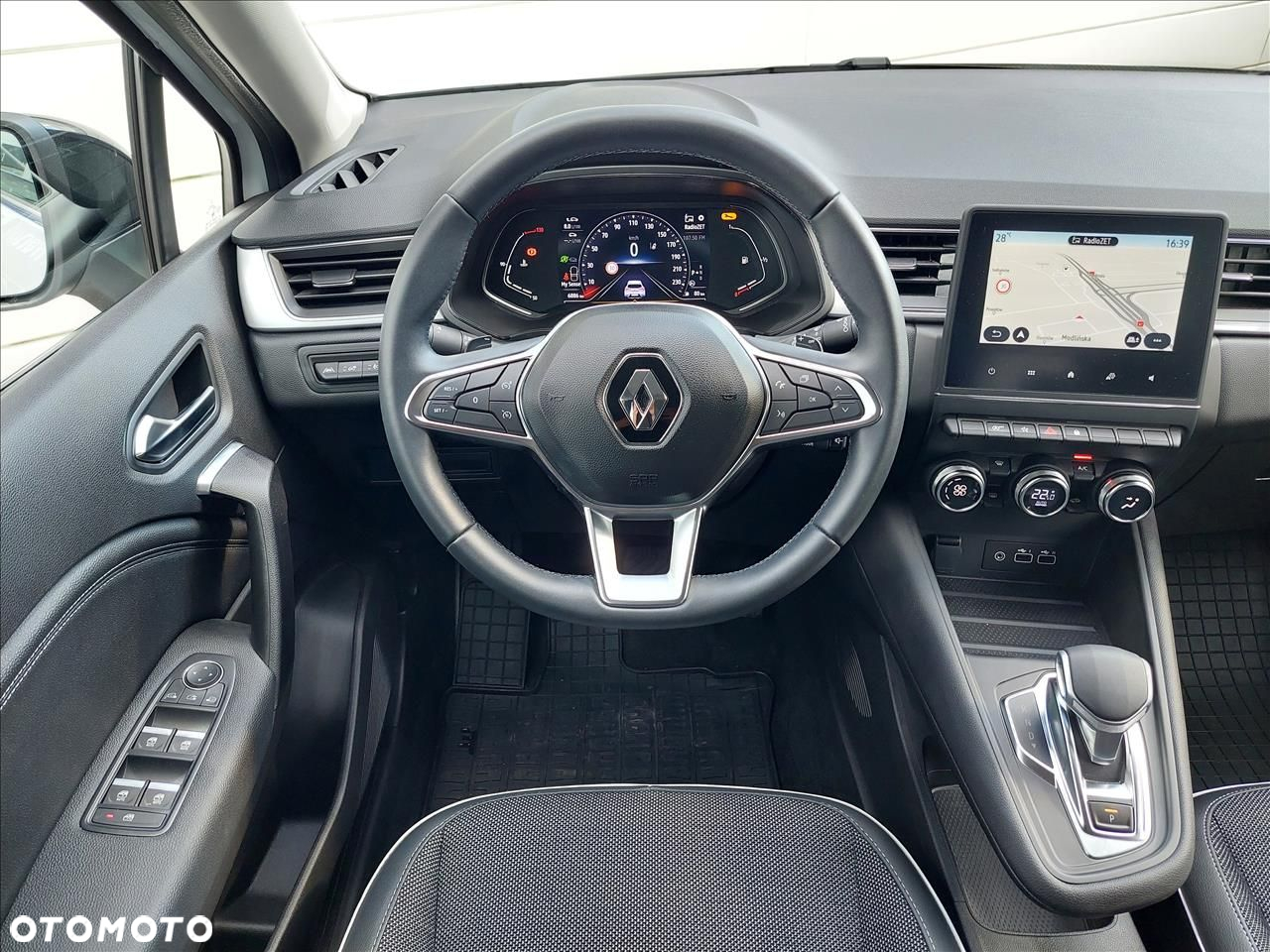 Renault Captur - 10