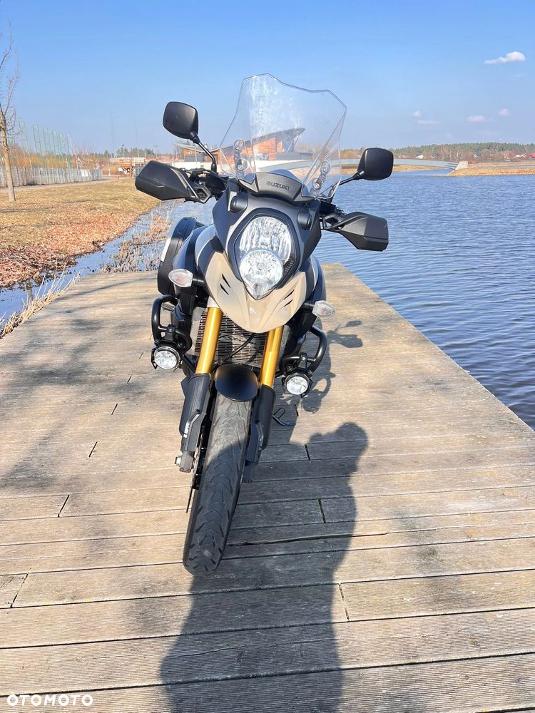 Suzuki DL - 28