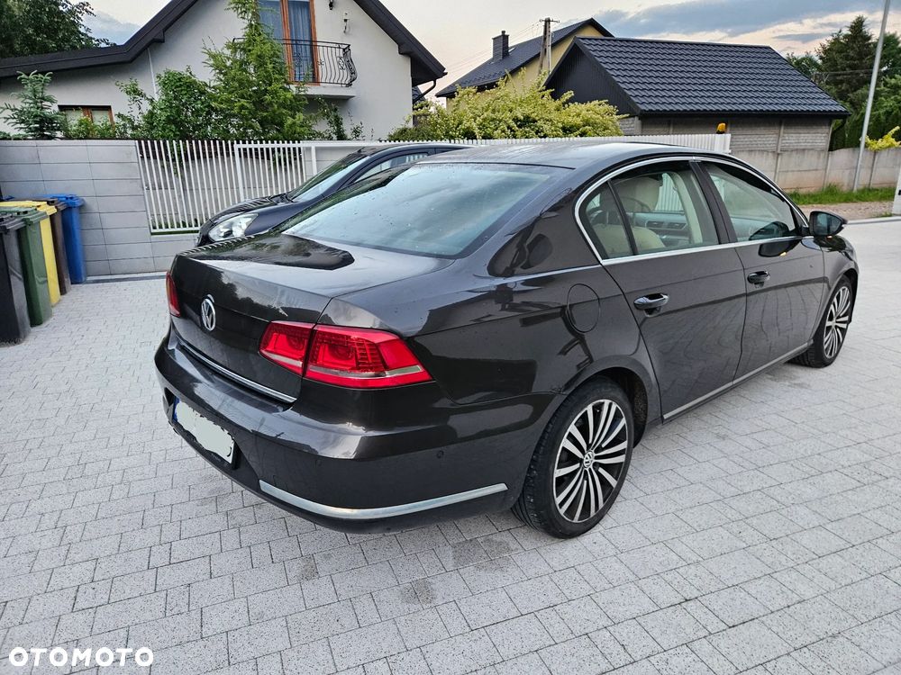 Volkswagen Passat 1.8 TSI Comfortline - 14