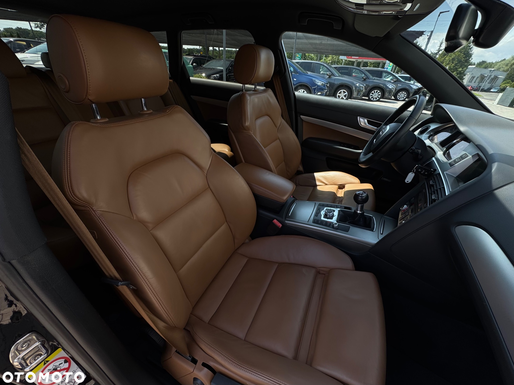 Audi A6 Avant 2.4 - 25