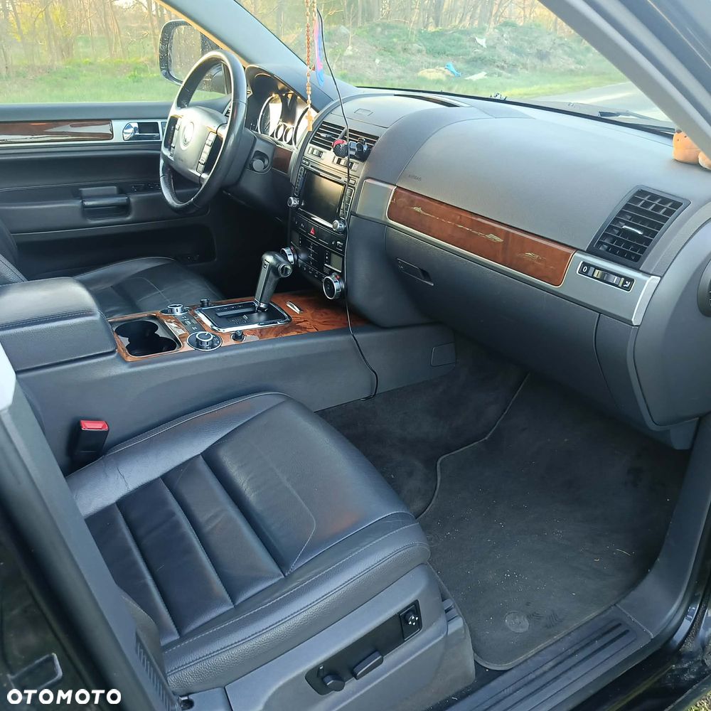 Volkswagen Touareg 3.0 V6 TDI DPF Perfect Tiptr - 19