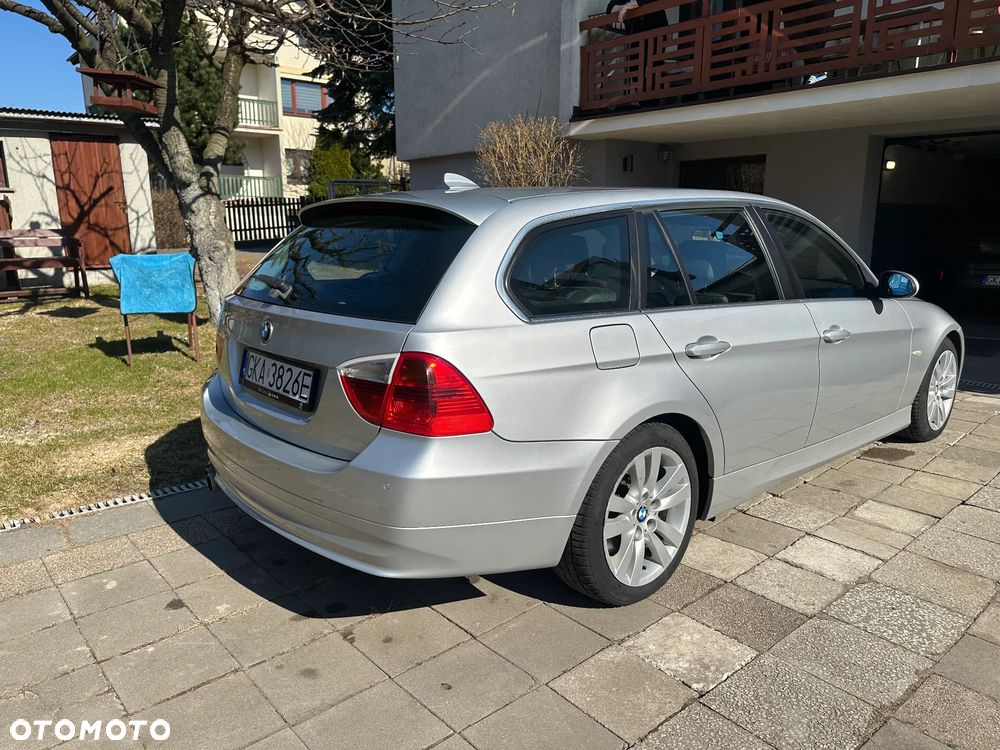 BMW Seria 3 330d DPF - 4