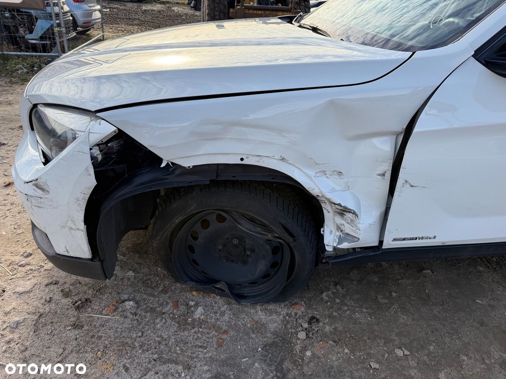 BMW X1 sDrive16d xLine - 10