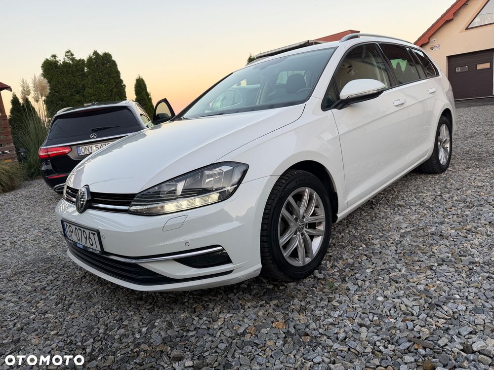 Volkswagen Golf 1.6 TDI BMT Comfortline - 19