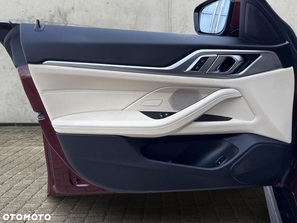 BMW i4 - 18