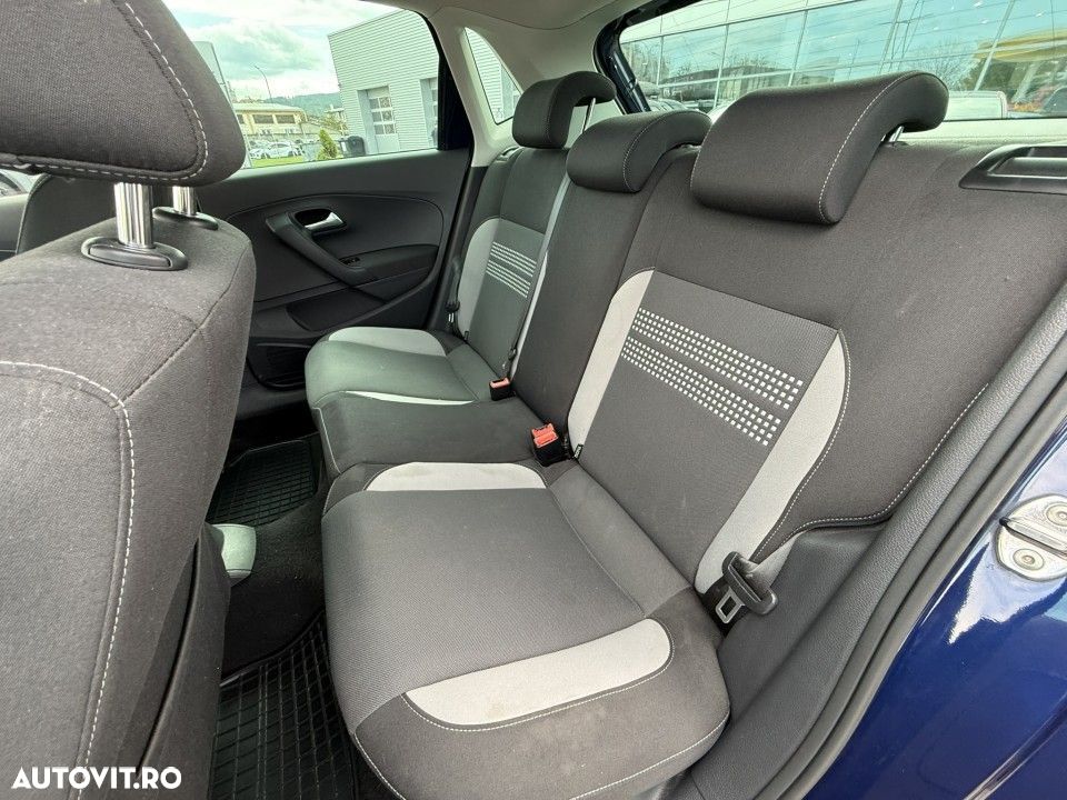 Volkswagen Polo - 30