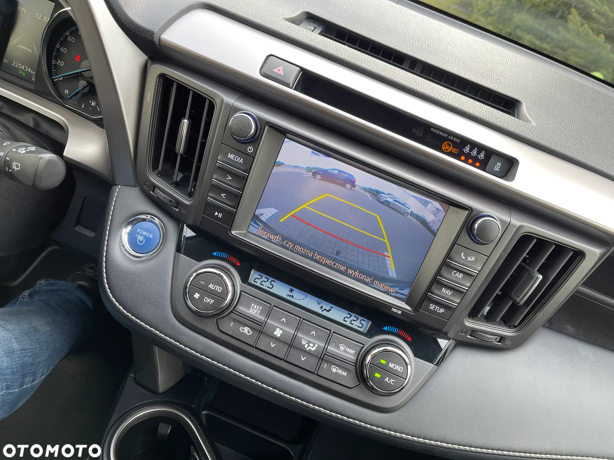 Toyota RAV4 2.5 4x2 Hybrid Executive - 19