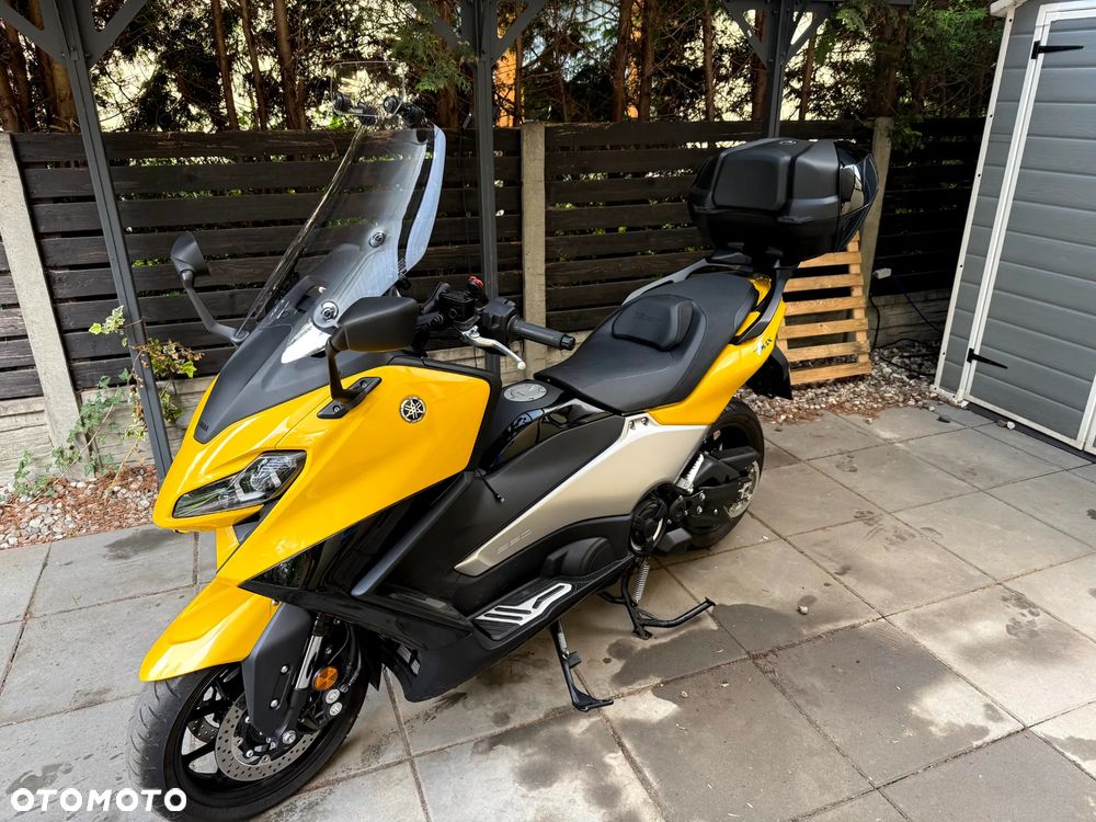 Yamaha Tmax - 6