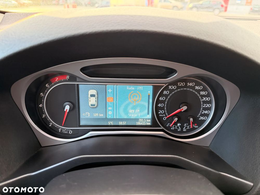 Ford Mondeo 2.5 Titanium S - 22