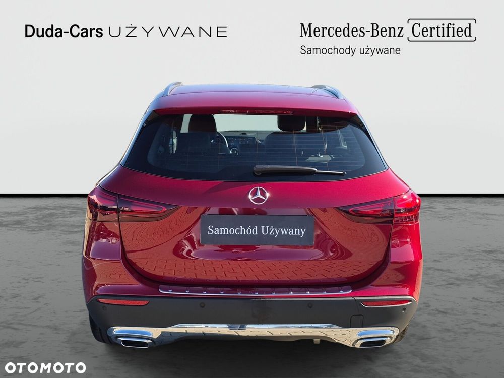 Mercedes-Benz GLA - 5