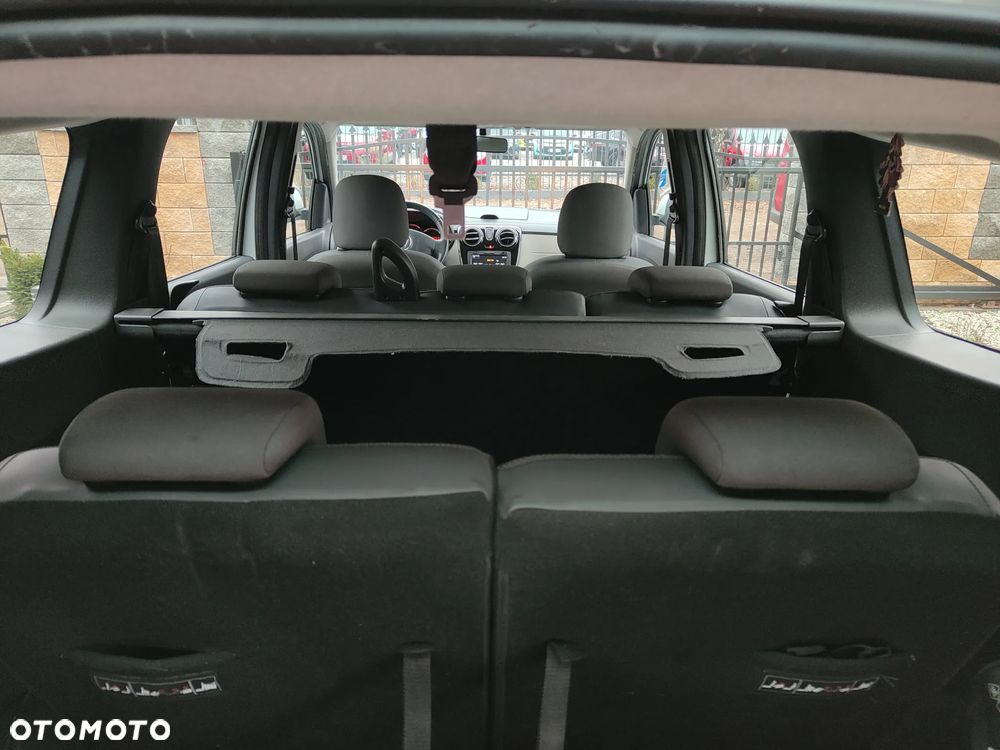 Dacia Lodgy dCi 110 Laureate - 27