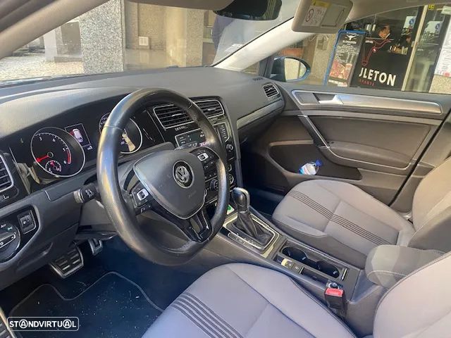 VW Golf Variant 1.6 TDi GPS Edition DSG - 16