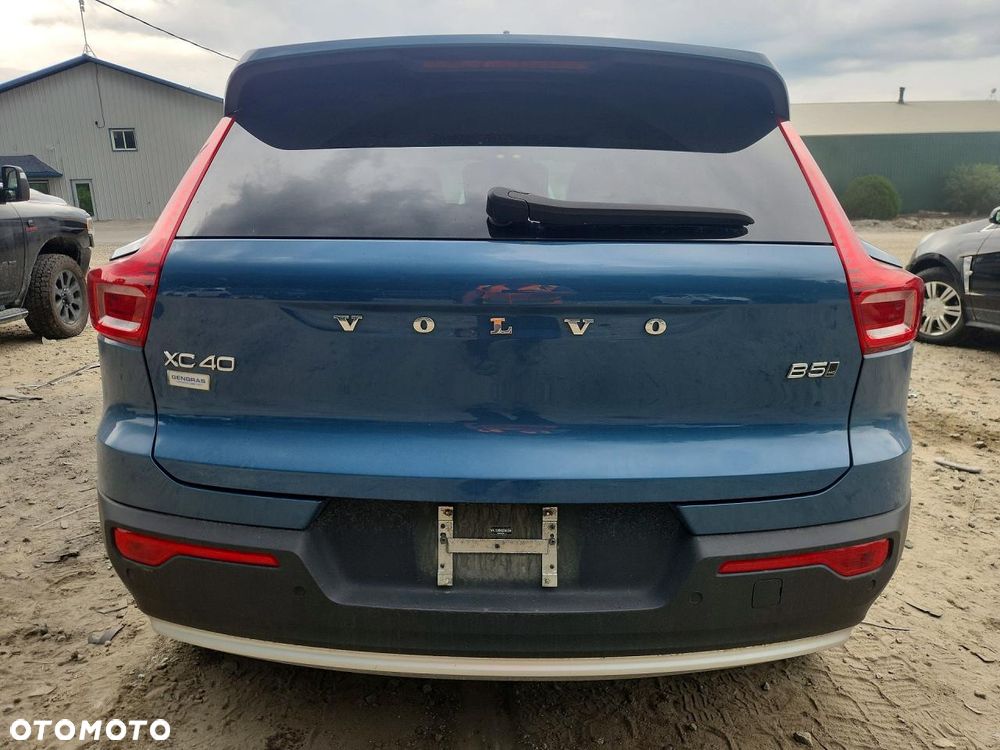 Volvo XC 40 B5 B AWD Ultimate Dark - 7