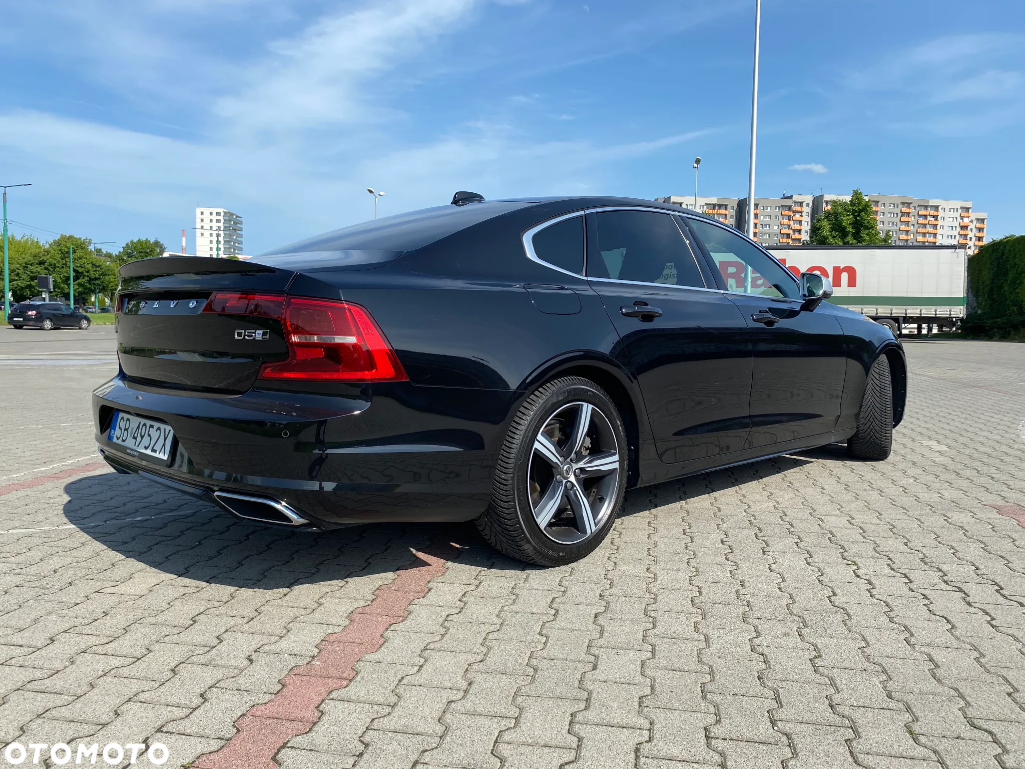 Volvo S90 D5 AWD R-Design - 10