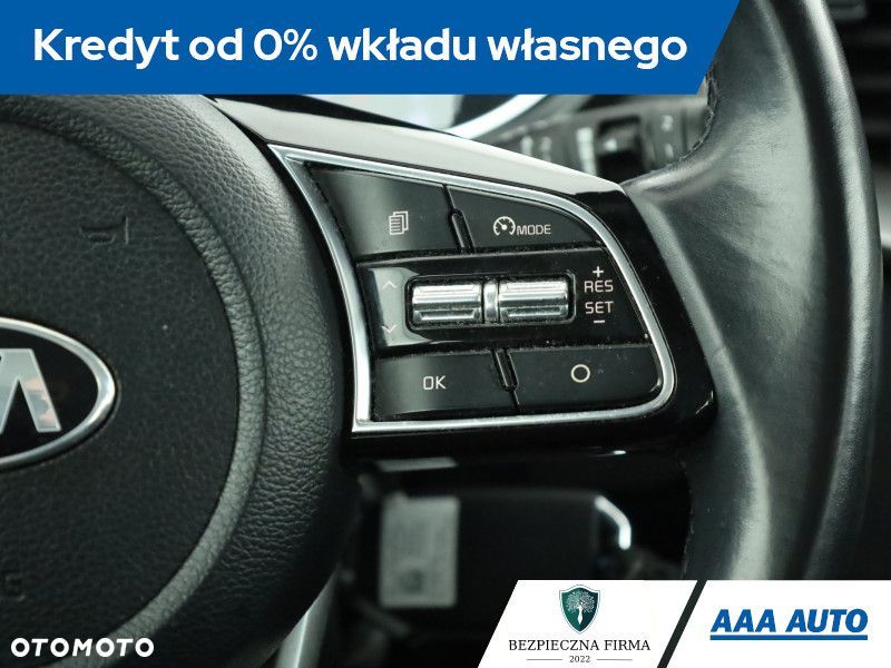 Kia Ceed - 13